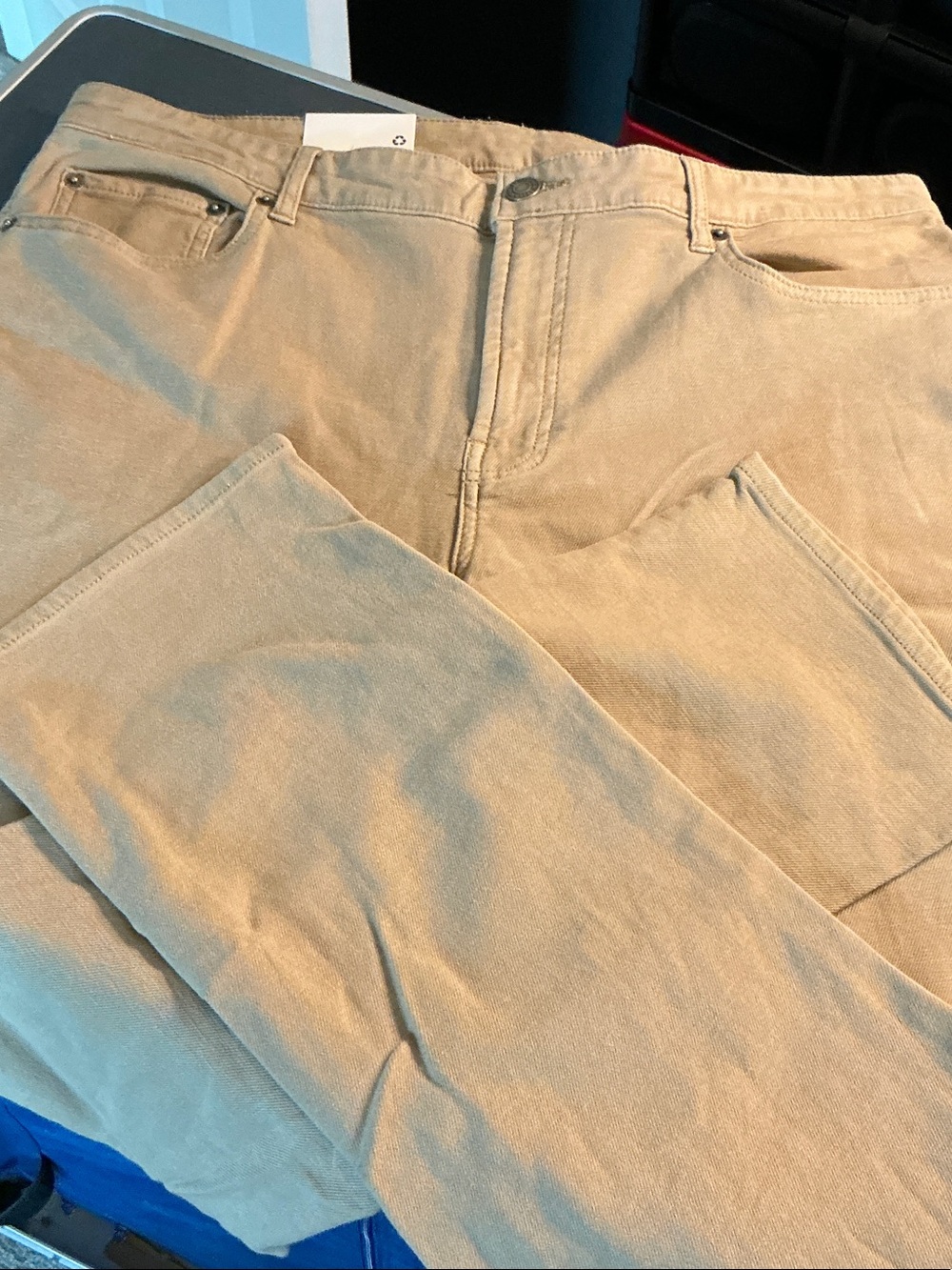 32 Degrees Men's Tan Chino Pants